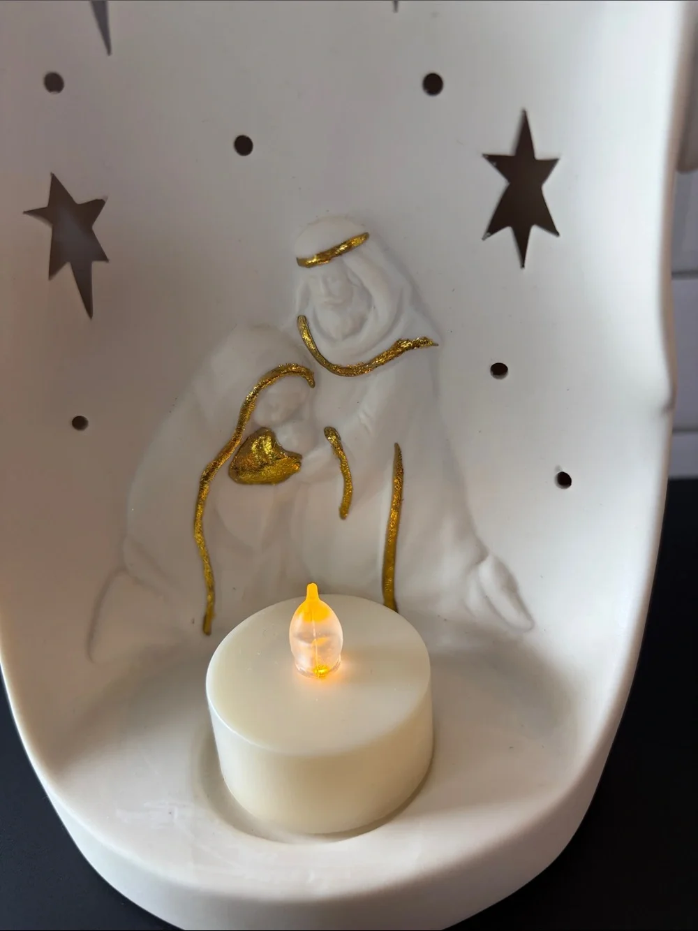Hallmark White and Gold Ceramic Angel Nativity Lantern